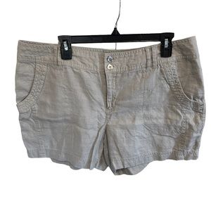 International Concepts Khaki Shorts Size:16